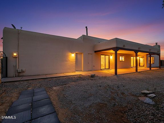 3rd image of 5875 N Jornada Rd