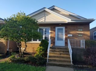 6551 W 64th St, Chicago, IL 60638