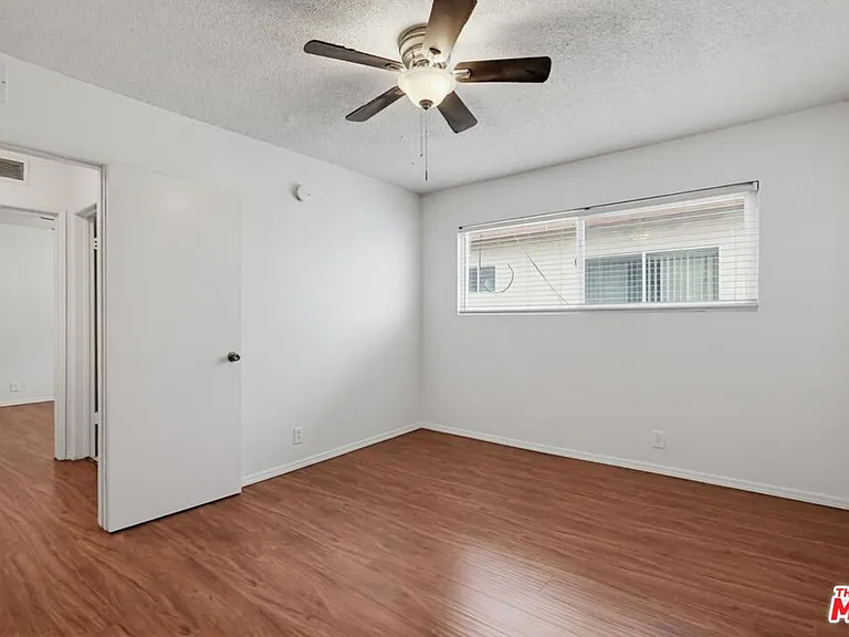 515 N Alfred St #204 — Photo 10