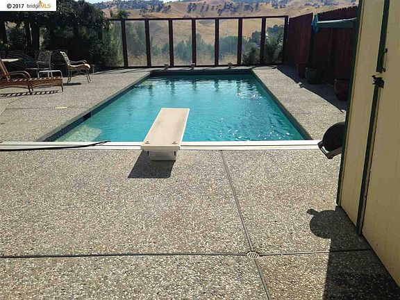 2nd image of 3521 Davi Pl