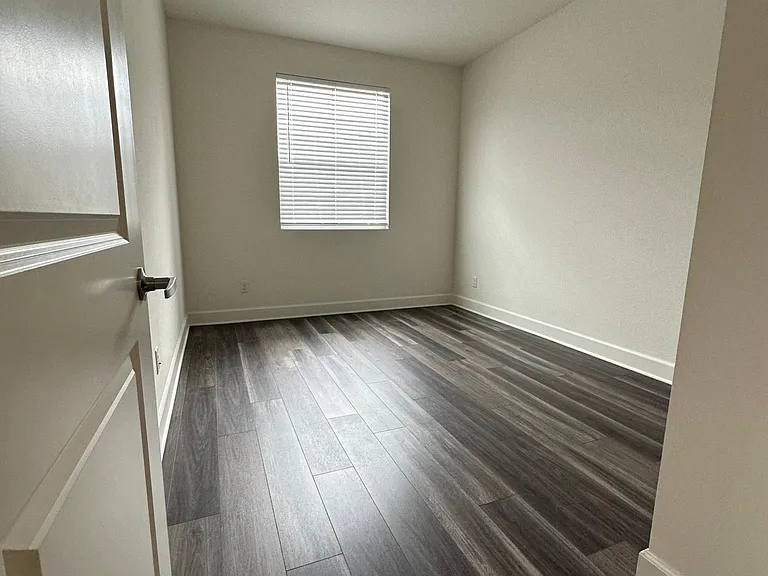 3135 Ceja Pl — Photo 2