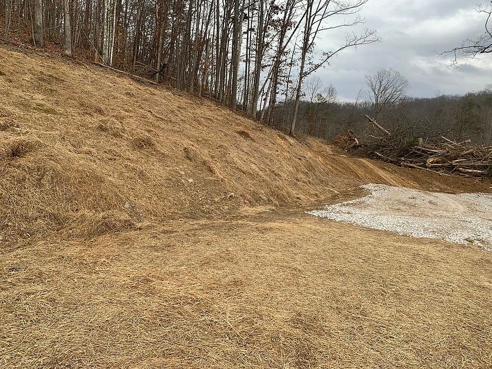 2nd image of Upper Stinson Lot 1