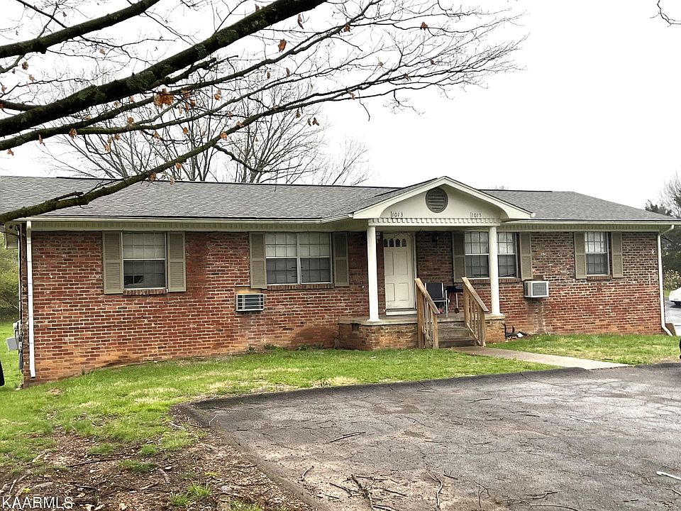 1st image of 1015 W Parkway Ave