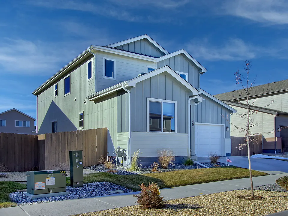462 Blanket Flower St