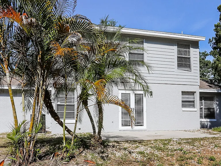 3737 Valencia Grove Ln — Photo 16