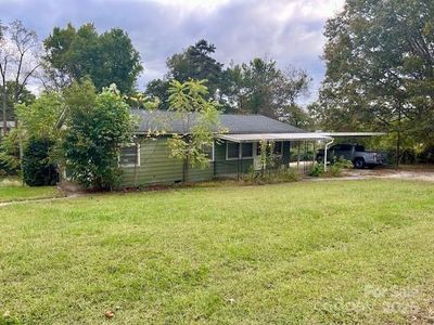 557 Falls Ave, Granite Falls, NC, 28630