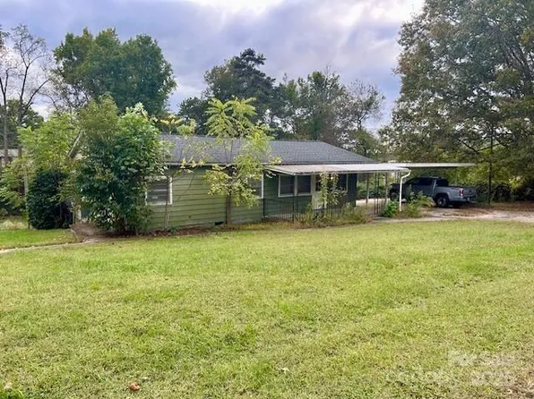 557 Falls Ave, Granite Falls, NC 28630