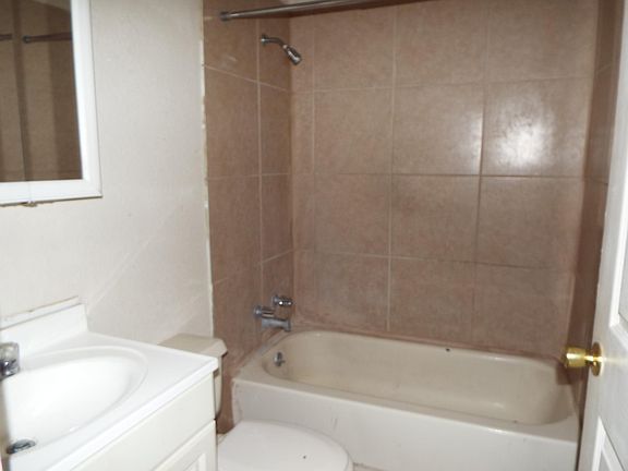 4th image of 138 Stella APT 1