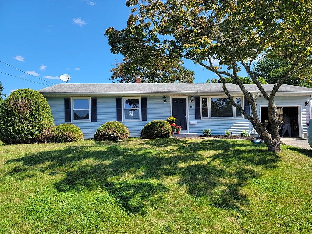 10 Mansfield St, New Bedford, MA 02746 | Zillow