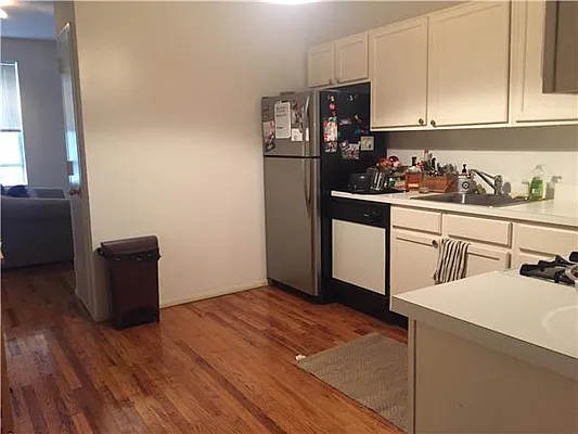 Rented by Maz Group NY | media 9