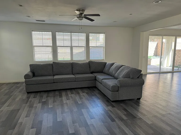 3361 E Rutherford Dr — Photo 7