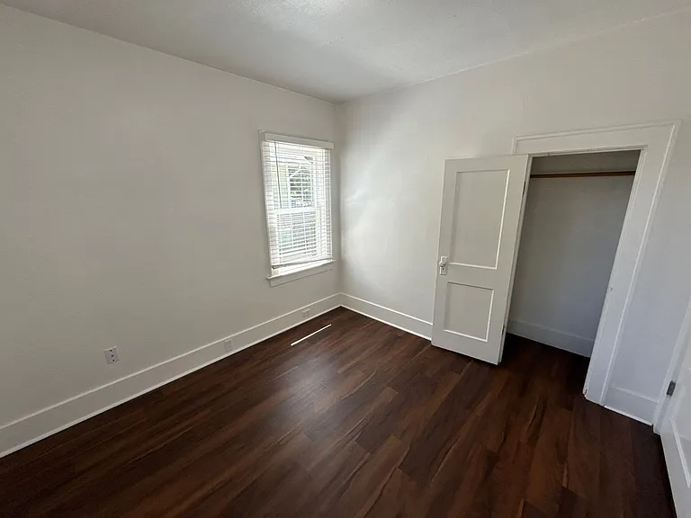 336 23rd St SE — Photo 20