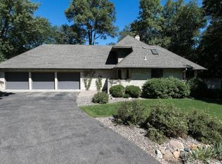 12300 Meadow Ln W, Minnetonka, MN 55305
