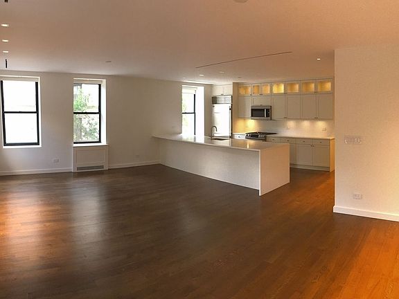 4th image of 478 Central Park W APT 1B