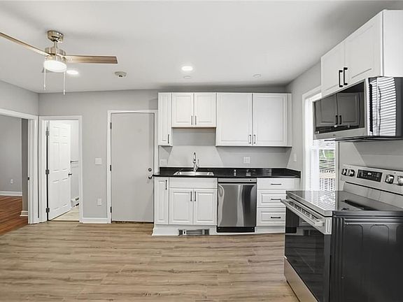 2nd image of 188 Division St #1F