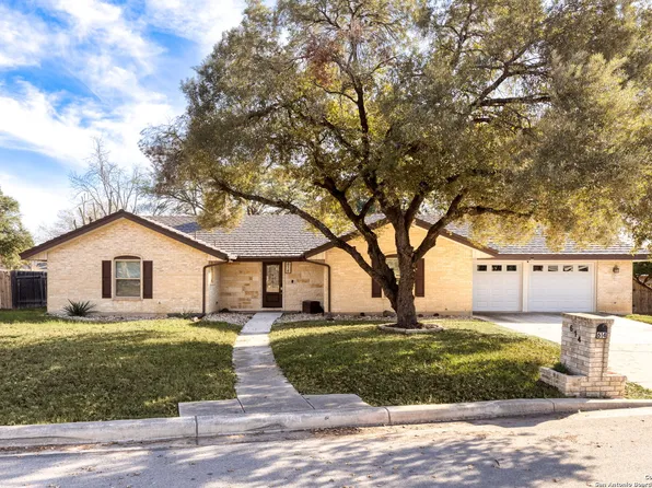 614 Moorside, Windcrest, TX 78239