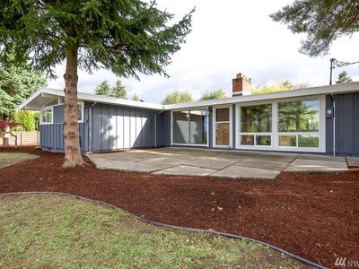 23044 Thunderbird Dr S, Des Moines, WA, 98198