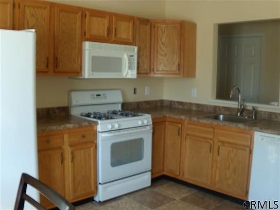 5th image of 34 Glenview Dr