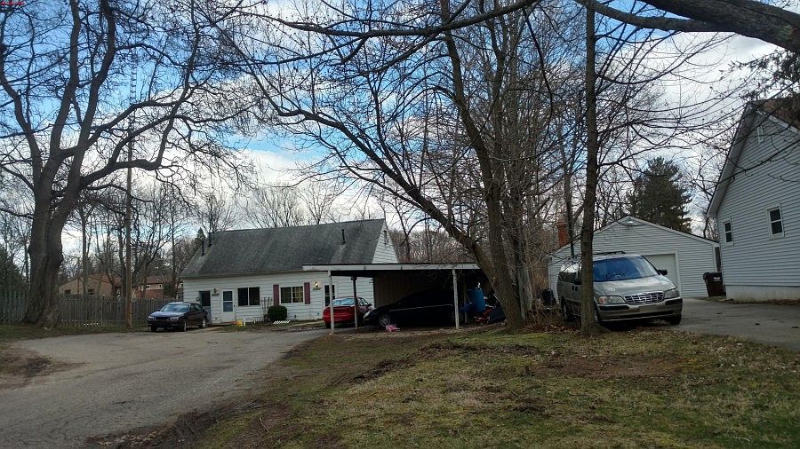 1st image of 2216 West Blvd