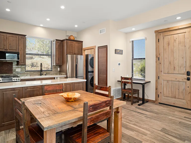 3605 1/2 Fortuna Ranch Rd — Photo 8