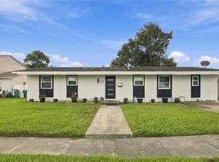 425 Holy Cross Pl, Kenner, LA 70065
