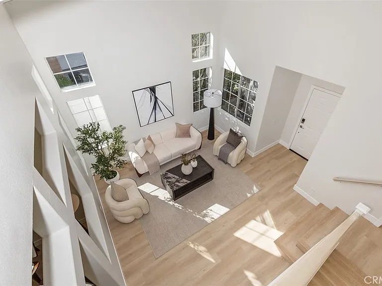5 Chatri Cir — Photo 25