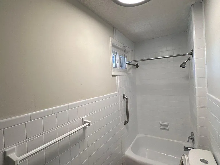 119 Tyler St #A — Photo 9