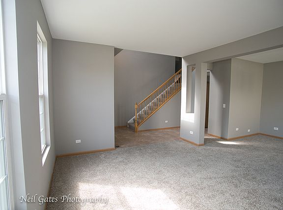 4th image of 3621 Appaloosa Dr