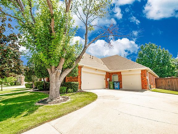 3rd image of 5900 Lavon Dr