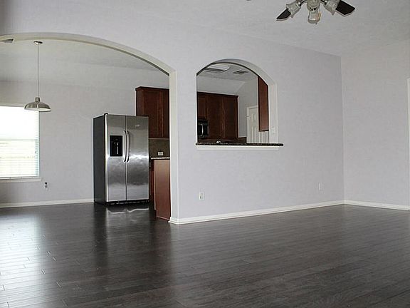 5th image of 9115 Sunset Ct