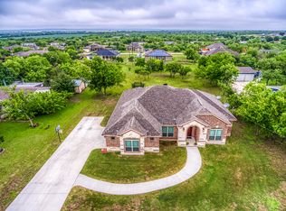 460 County Road 3823, San Antonio, TX 78253