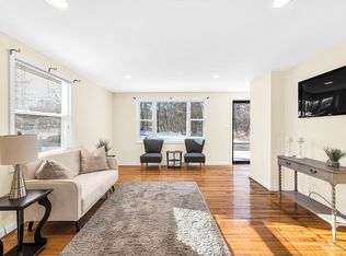 43 Hudson St, Springfield, MA 01118