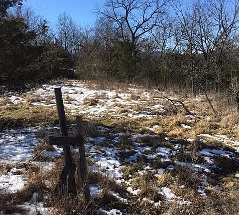 2nd image of 822 State Highway Dd