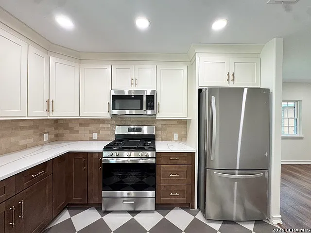 4110 Hunters Gln — Photo 5