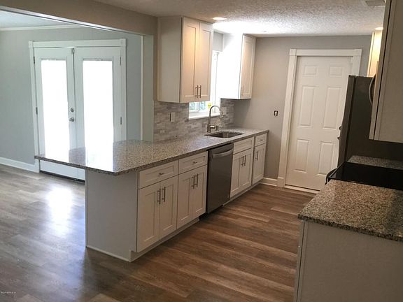 5th image of 1489 Undine Ave