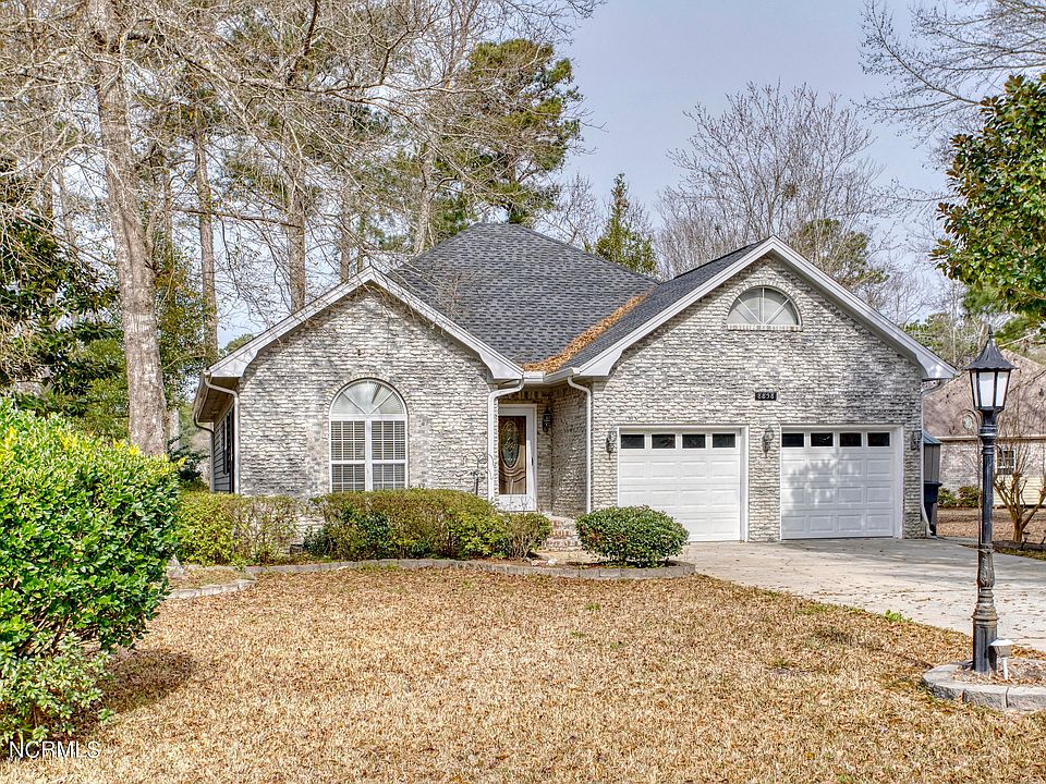 1st image of 8858 Lansdowne Dr NW