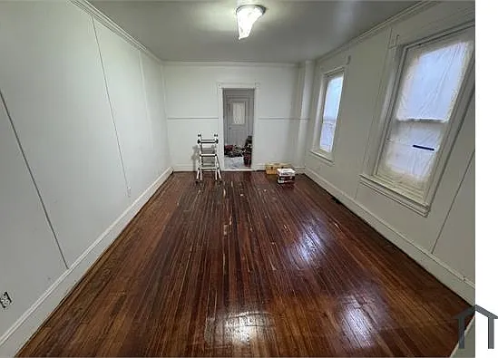330 Walnut St — Photo 3