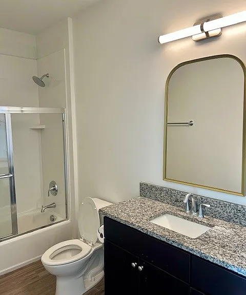 231 Walton Ave #403 — Photo 10
