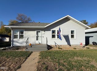 321 2nd Ave NE, Beulah, ND 58523