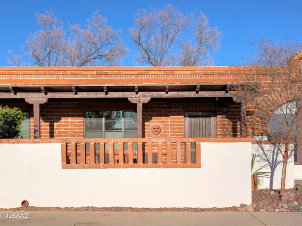 146 S Paseo Tierra, Green Valley, AZ 85614