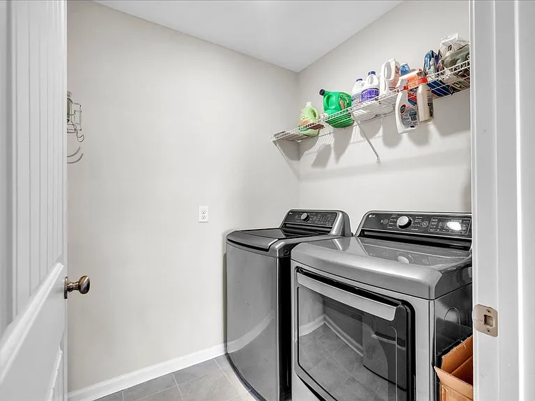 128 Whitehaven Rd — Photo 44