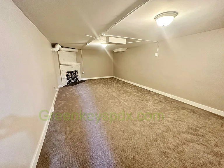 7212 NE Tillamook St — Photo 27