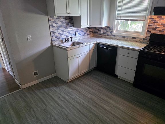 4th image of 1218 Granite Ave