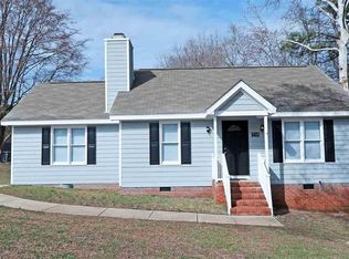 3604 Castlegate Dr, Raleigh, NC 27616