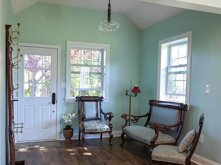 1601 Lieb Rd — Photo 9