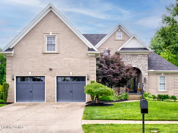 1512 Crosstimbers Dr, Louisville, KY 40245