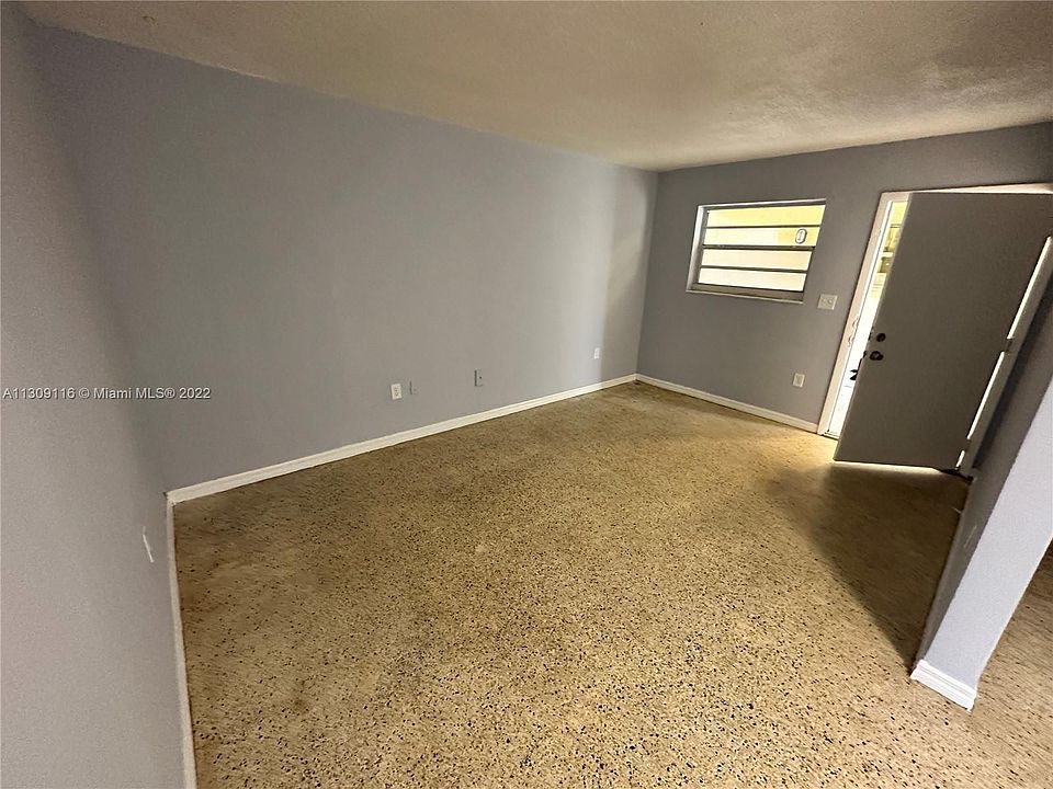 1st image of 3130 NW 21st Ct #4