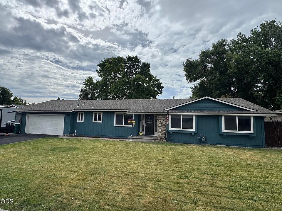 1st image of 3426 Coronado Way