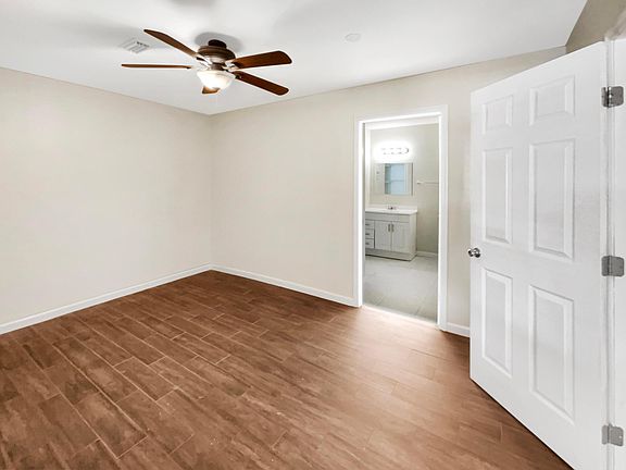 3rd image of 1399 NE 26th Court