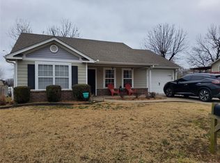 303 S Moccasin Ave, Tahlequah, OK 74464